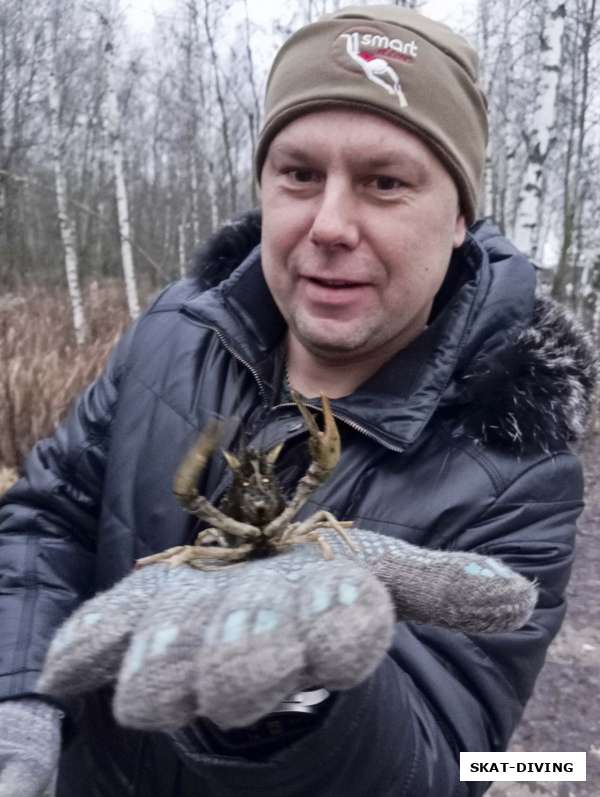 250 раков выпущены в городской карьер Брянска