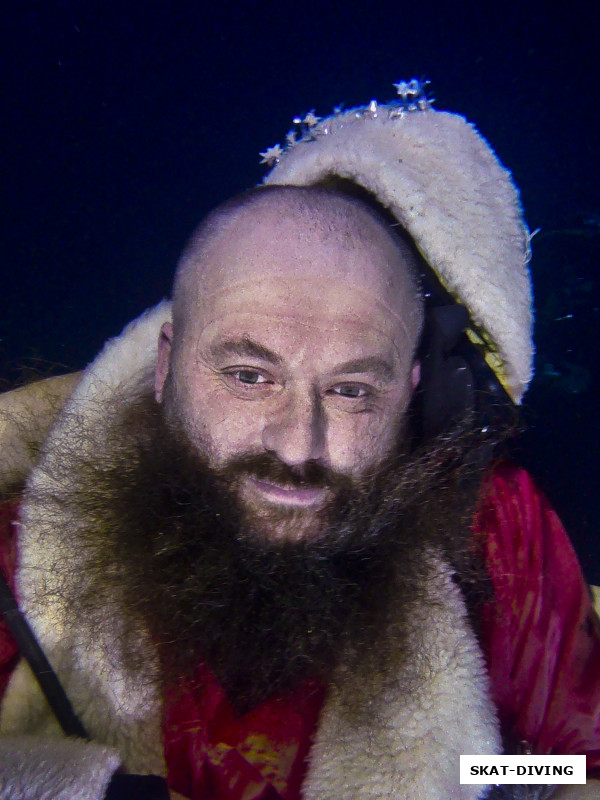 Зеленев Андрей, а вы знали, что 360 дней в году Дед Мороз проводит в криокамере, с жидкостью при температуре -360 градусов