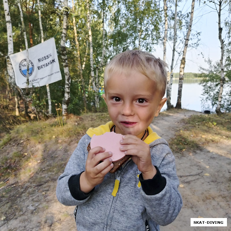 Романов Павел, на самом деле именно это - первое фото сделанное рано утром в субботу для будущего отчета