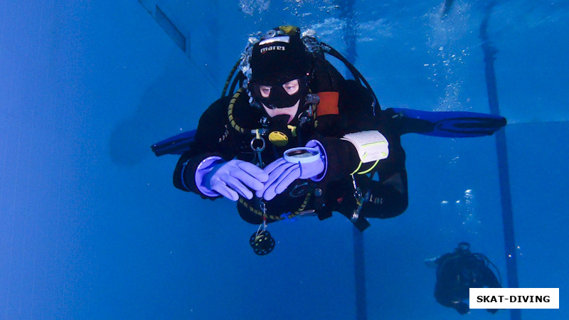 Филиппова Людмила, "DRY SUIT BATGERL"