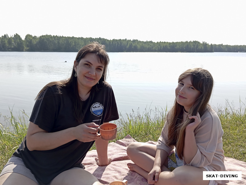 Лукавая Ольга, Лукавая Наталья, благодаря выезду повидались и с ними