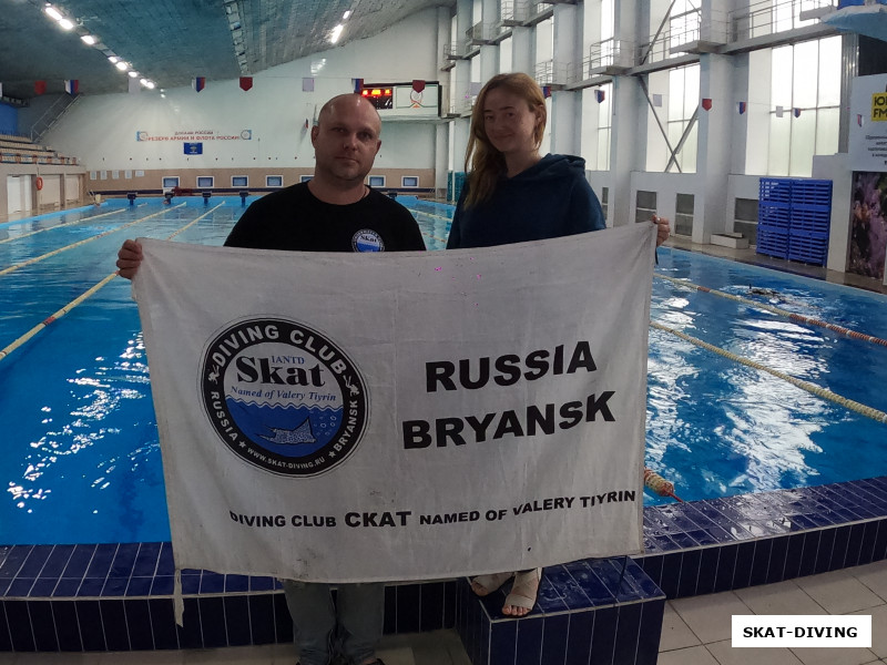 Изотко Артем, Кузина Елена, расслабляться не стоит, впереди открытая вода, 10 метров глубины и, конечно, сертификация нашей настоящей амазонки!