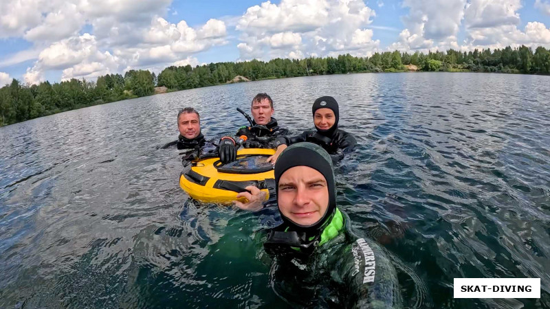 Жученков Ян, Потапов Семен, Карташова Елена, Палехин Владислав, отработка навыков нужных для ныряния в глубину