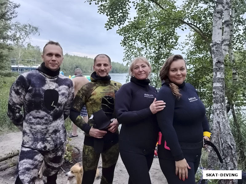 Пасконный Илья, Калинкин Алексей, Еракина Наталья, Новикова Оксана, фридайверы тоже поддержали наше вечернее начинание