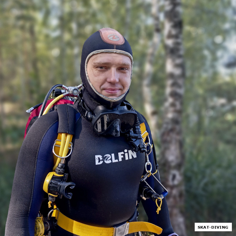 Касилов Евгений, прибыл на место первым, помогал с установкой лагеря, огромное спасибо