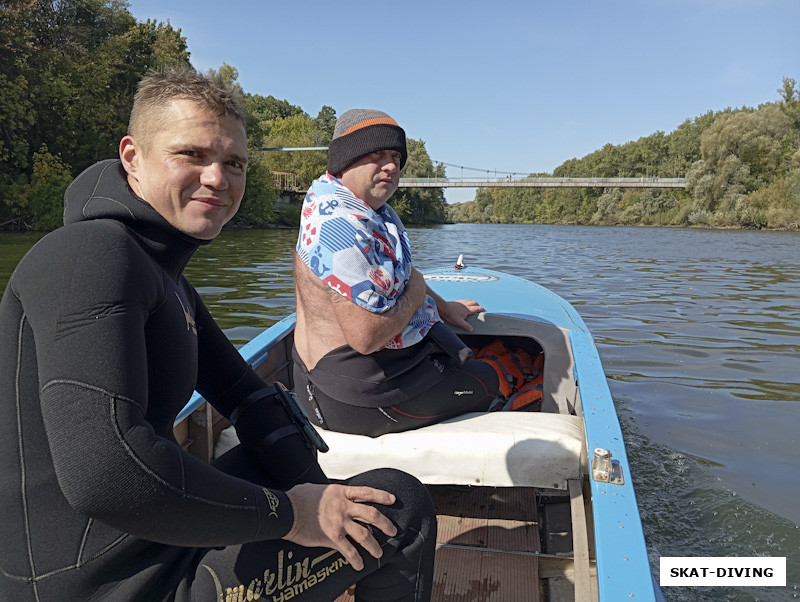 Розинкевич Игорь, Мармылев Александр, они не только вместе ныряли, но и на лодке вместе катались