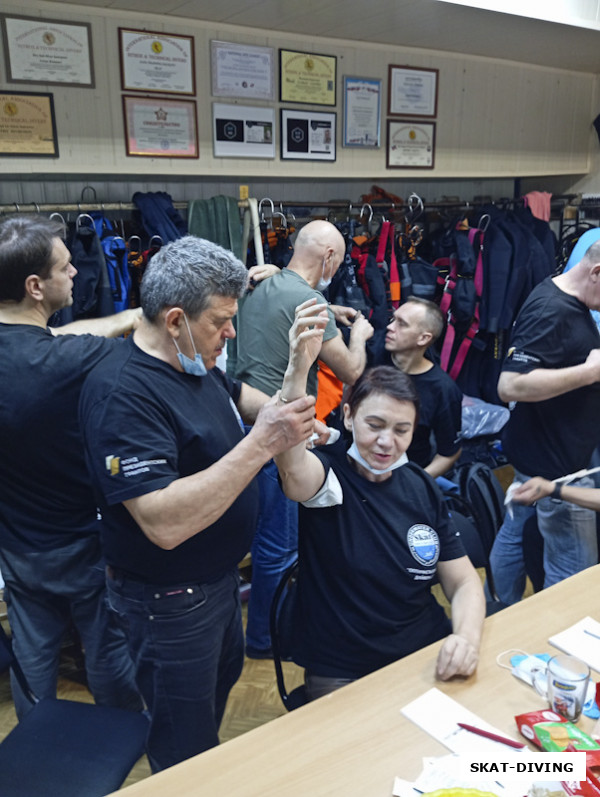 Парфенов Николай, Позднякова Любовь, при отработке остановки кровотечений