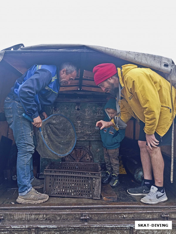 Романов Павел, Романов Артем, водитель хорошо помнит нас, привозил рыбы и в прошлые клубные зарыбления