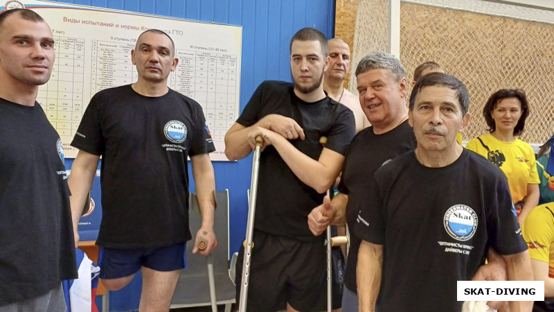 Все участники брянской команды являются людьми с инвалидностью, получившими травмы в ходе выполнения служебных обязанностей по защите интересов Отчизны в разное время.