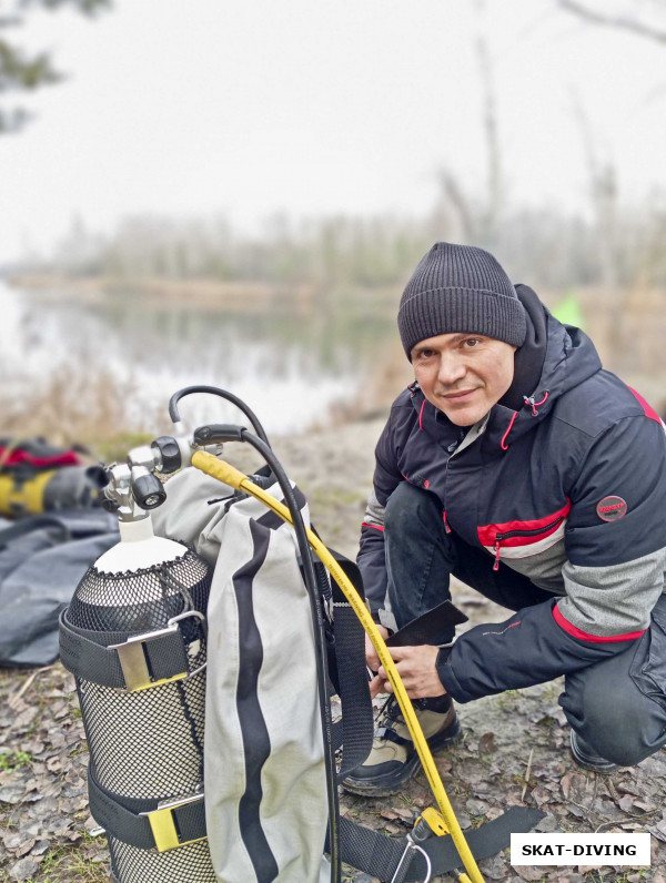Розинкевич Игорь, и его собственное крыло готовится к первому выходу в подводный свет