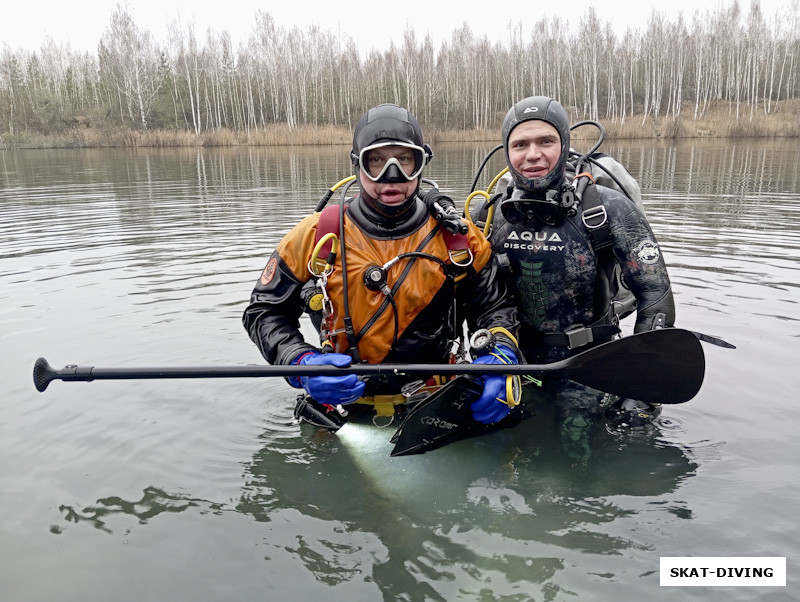 Леонов Дмитрий, Розинкевич Игорь, и субботняя находка, благополучно забывая ими на берегу