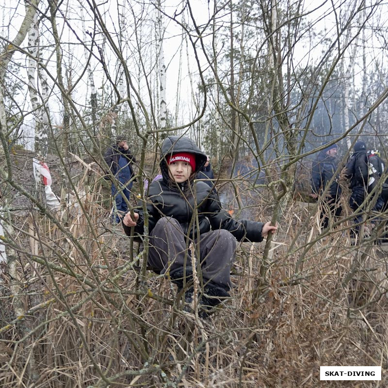 Изотко Александра, после этого ей можно давать прозвище "девочка-птичка"