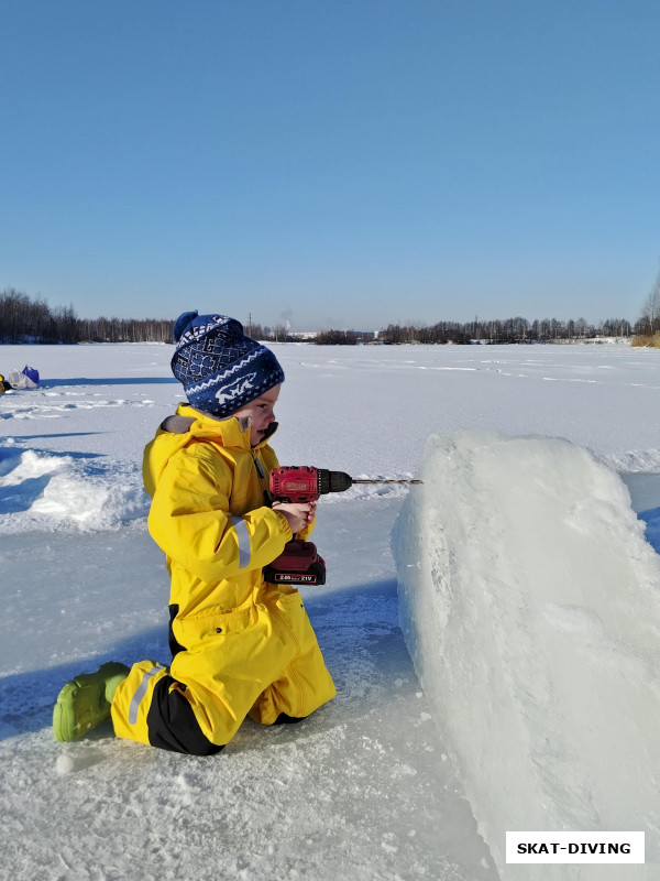 Романов Павел, подготовка лагеря была на нем