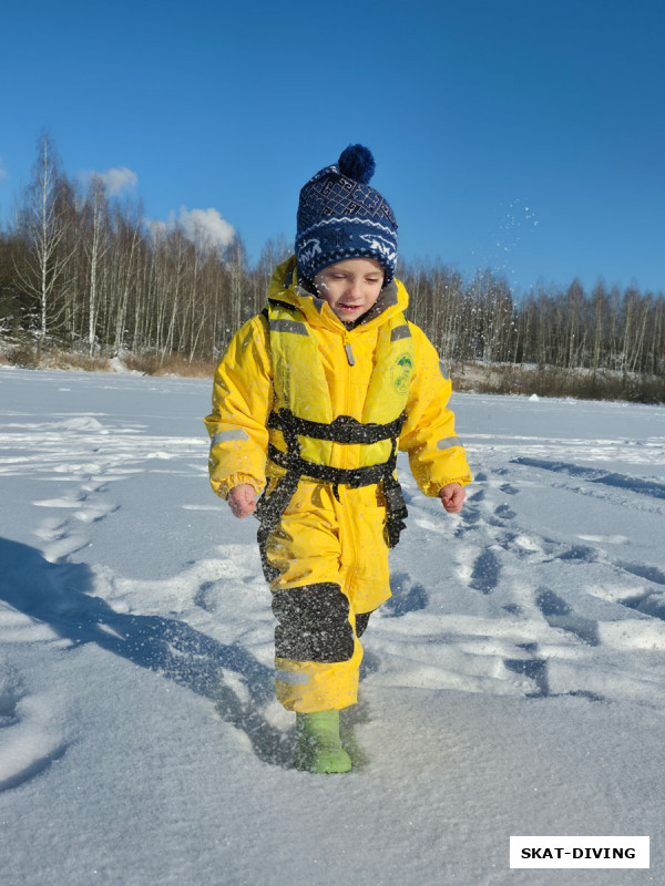Романов Павел, благодаря неугомонным родителям зиму хоть посмотрит ребенок