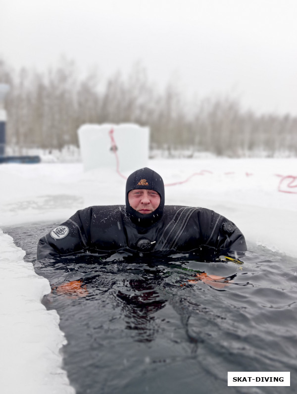 Мармылев Александр, от воды набухает, нужно успевать вовремя извлекать его, иначе майну приходится увеличивать