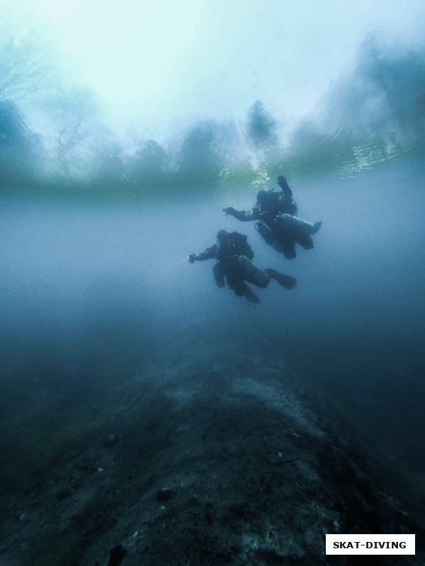В пасмурную погоду краски резко меняются