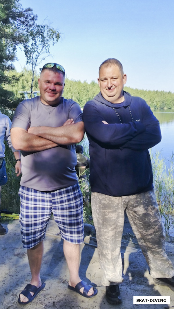Филиппов Алексей, Филиппов Родион, Родион Алексеевич рядом с человеком, что мы ласково зовем "папой Родиона", забавляется мироздание
