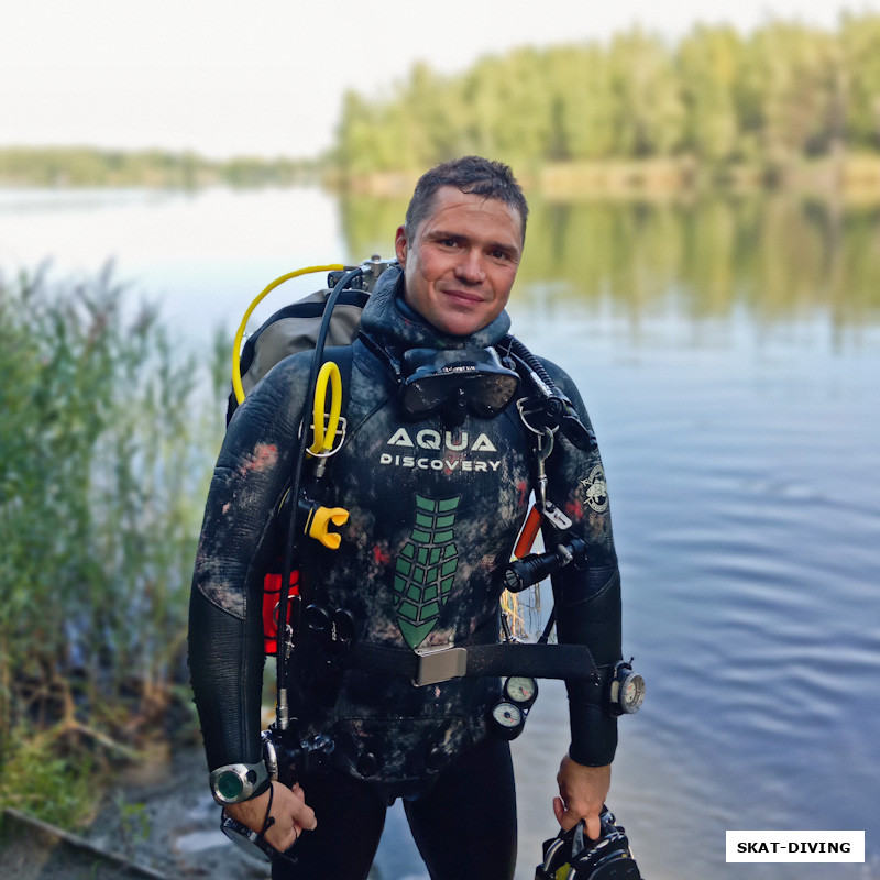 Розинкевич Игорь, единственный участник обоих дней погружения провел под водой за выходные более 3-х часов