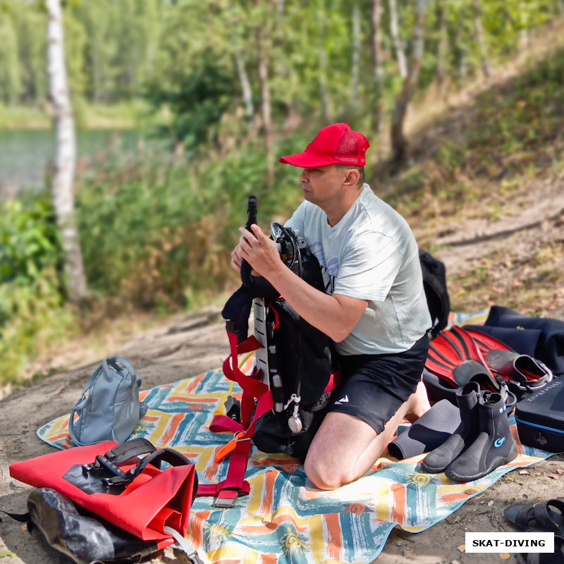 Кондратьев Павел, единственный дайвер клуба, что собирает снаряжение всегда только на ощупь