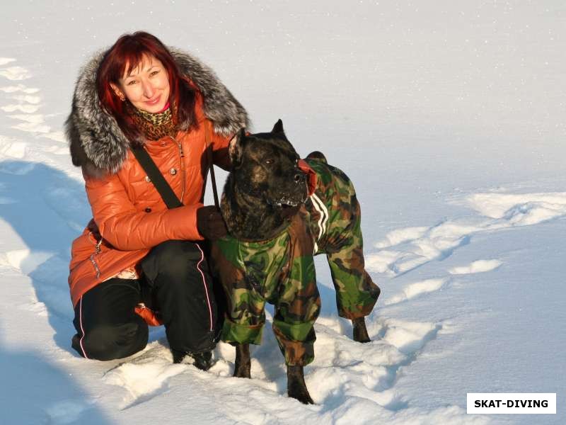 Юркова Елена, с Греной на снегу