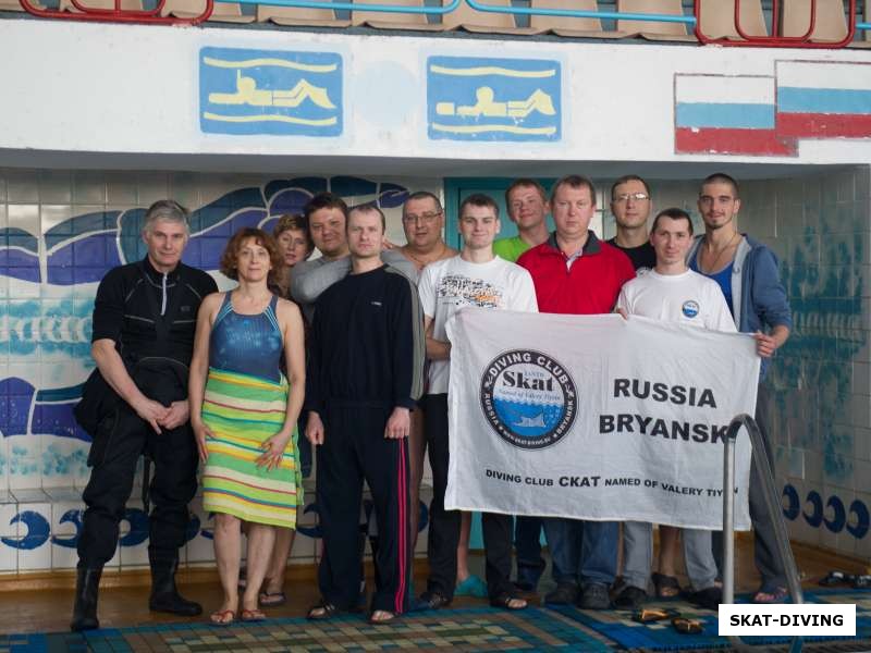 Участники мастер-класса по техникам плавания в ластах Сергея Горпинюка в Брянске