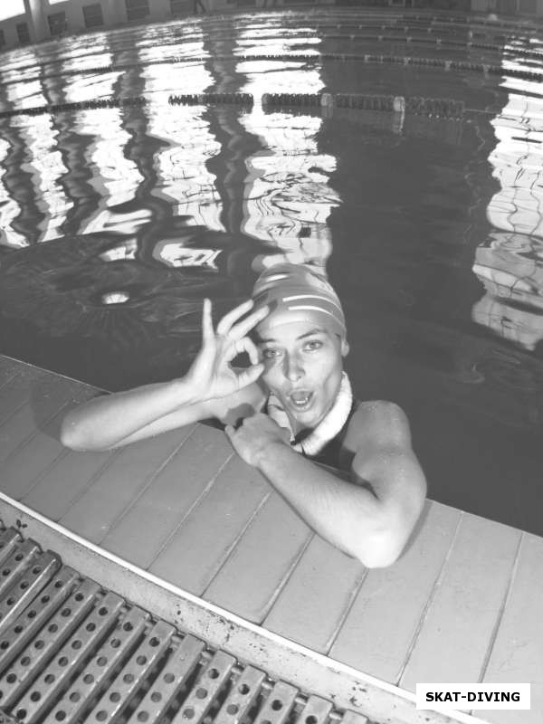 Казанкова Марина, легко проплыла 100 метров и с улыбкой на лице выполнила протокол