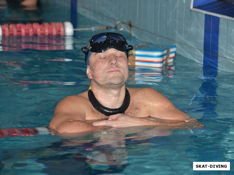 Шлыков Игорь, 100 метров, белая карта и 6-ой результат среди мужчин