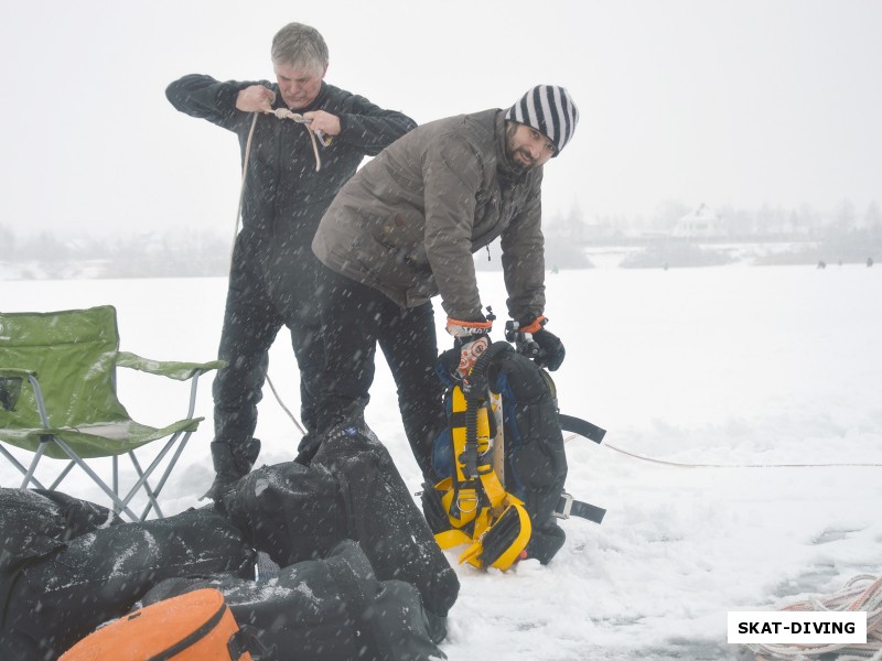 Истомин Дмитрий, Зюков Роман, ice diving инструктор и его ученик