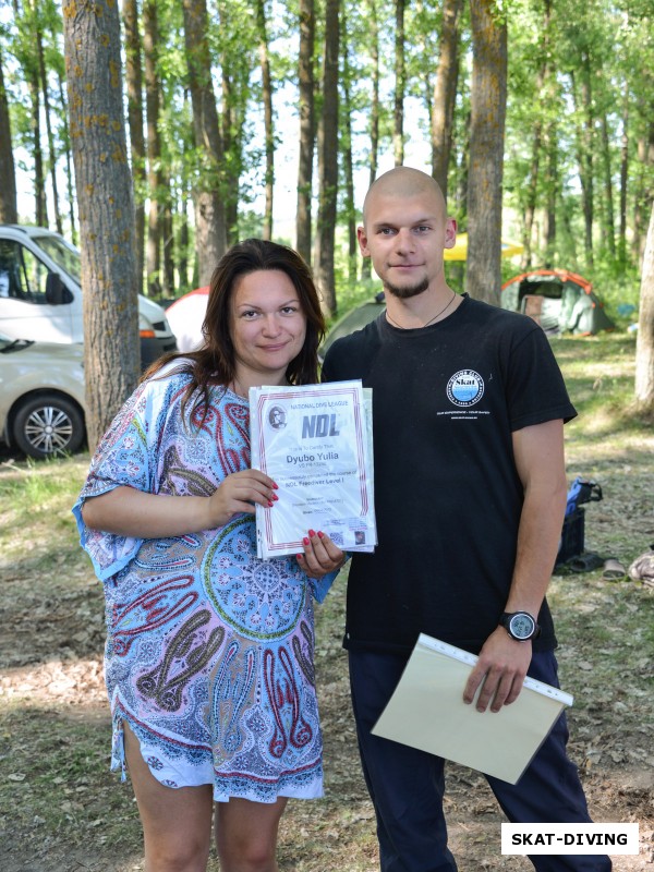 Дюбо Юлия, Шувалов Владимир, на сей раз Юля получает базовый сертификат во фридайвинге
