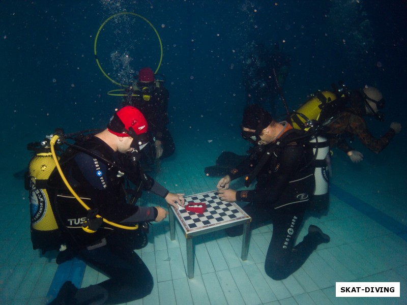 Интеллектуальные игры под водой тоже возможны