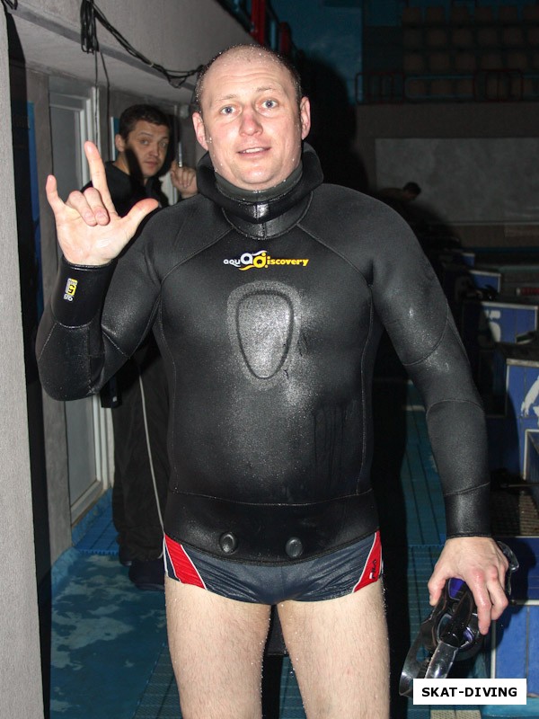 Лисеев Денис, один из первых стал активно тренироваться и подготавливаться к соревнованиям по Спортивной Подводной Стрельбе
