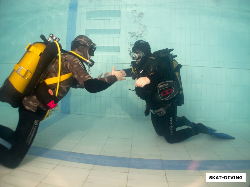 Кирюхин Роман, Чернышова Майя, под водой первое, что нужно сделать, это привести в порядок дыхание