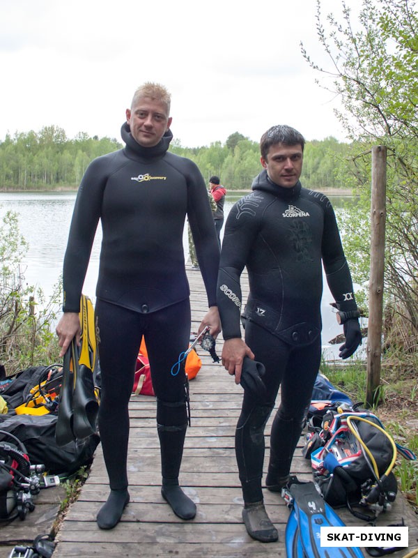 Шукста Игорь, Волков Дмитрий, еще одна buddy-команда того дня, видели огромную щуку под водой