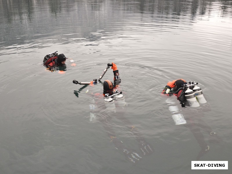 Декомпрессионные тренировочные спуски на глубину до 42 метров в горном «Голубом озере» Черекского ущелья
