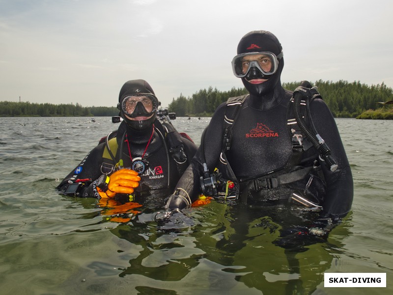 Погосян Артем, Горемыкин Андрей, проверяли костюм «SCORPENA REDLINE 7ММ» холодной водой...