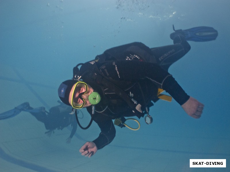 Потапкин Игорь, на курсе «Open Water Diver IANTD» научился управлять своим телом