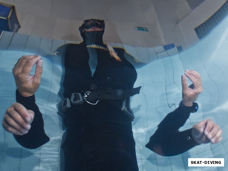 Матюшкин Алексей, чем больше рук, тем больше задач может выполнять подводный охотник одновременно