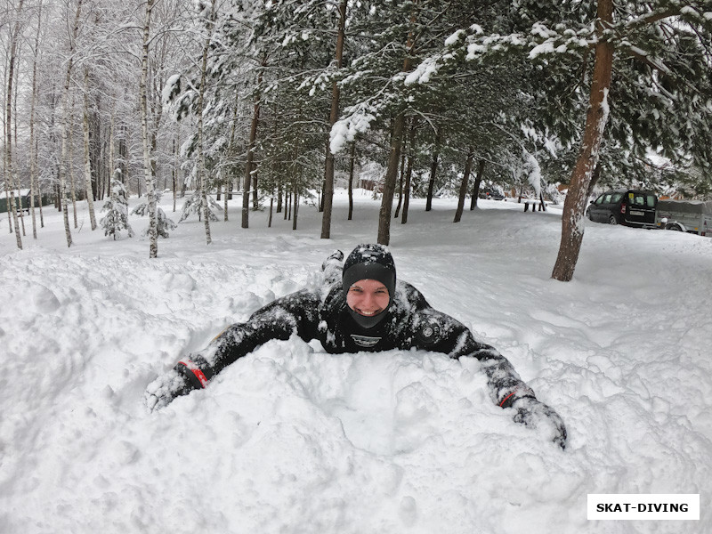 Иванова Александра, в снегу не тонет и не мокнет