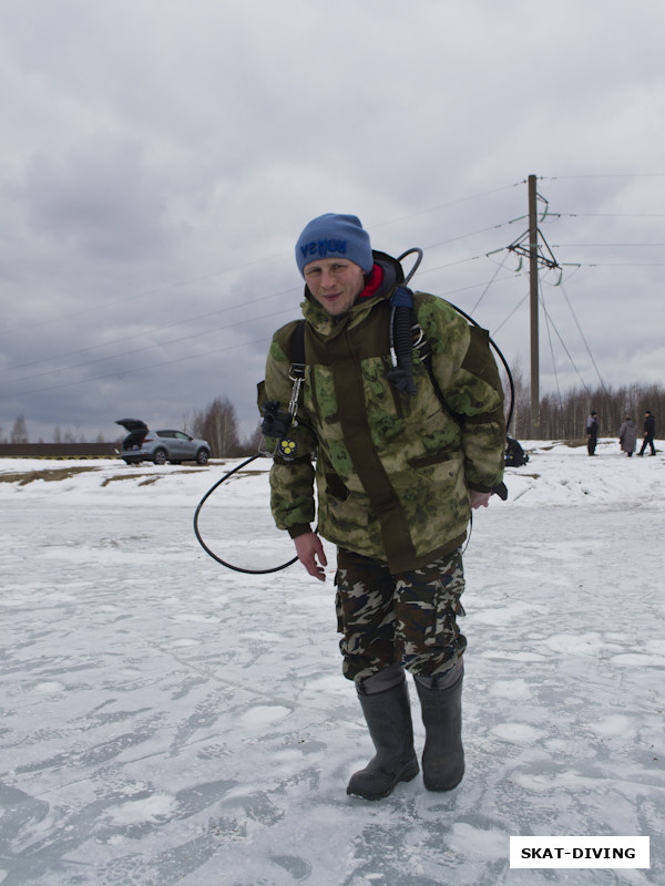 Щербаков Дмитрий, до заезда на лед мы пока не добрались, снаряжение приходится немного поносить