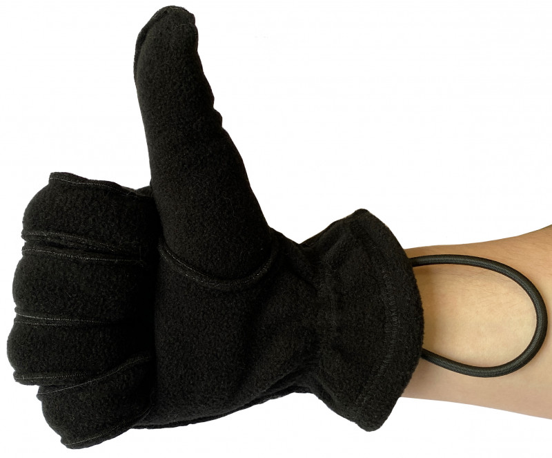 Перчатки удобно сидят на руке и не сковывают движение пальцев