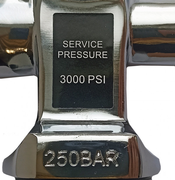 Рекомендуемое рабочее давление - 210BAR (3000 PSI), максимальное рабочее давление - 250BAR