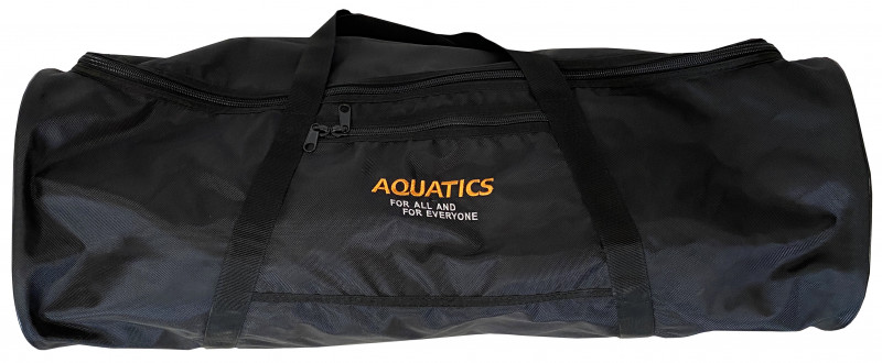 Сбоку сумки нанесен фирменный логотип «AQUATICS»