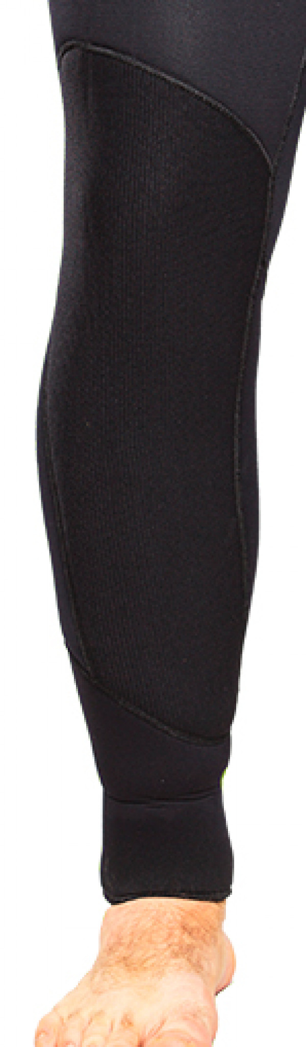 Материал «duratex» (дюратекс) защищает колени и локти костюма от преждевременного истирания