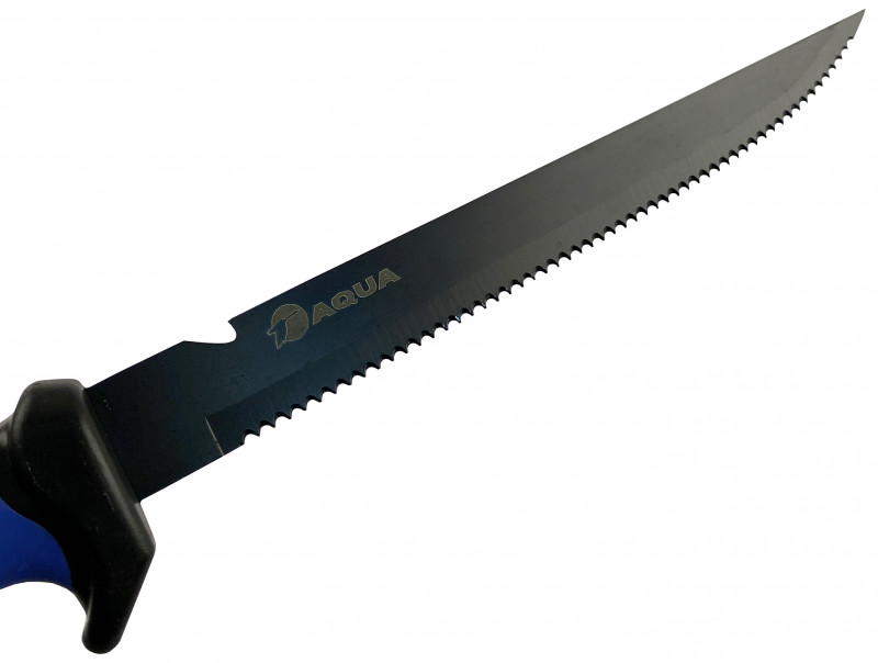 Черное тефлоновое покрытие защищает лезвие ножа от коррозии и предотвращает прилипание к нему мяса