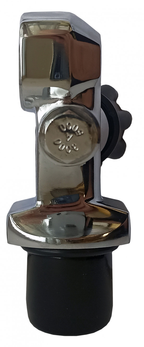 Предохранительный авариный клапан, срабатывает при превышении максимально допустимого для вентиля давления, уберегая уснувшего заправщика