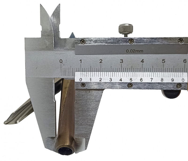 Диаметр остова наконечника -1см