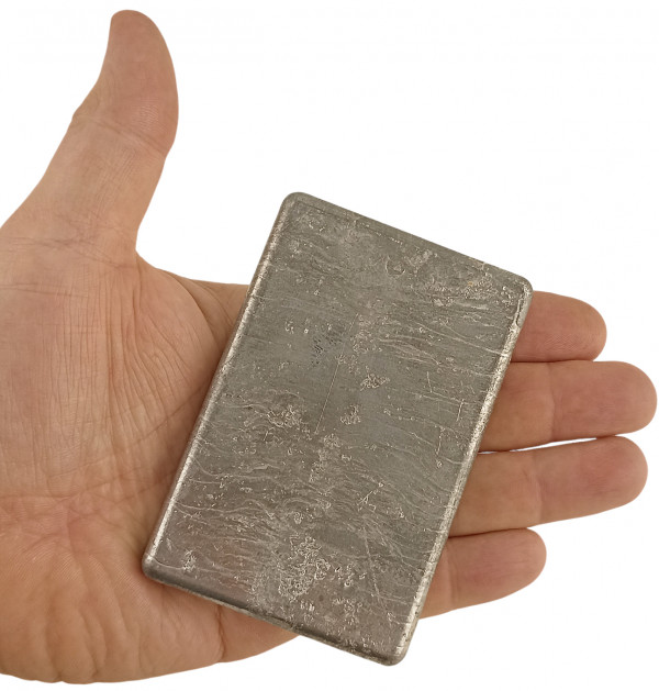 Количество необходимого груза подбирается исходя из толщины гидрокостюма и предполагаемой глубины охоты.