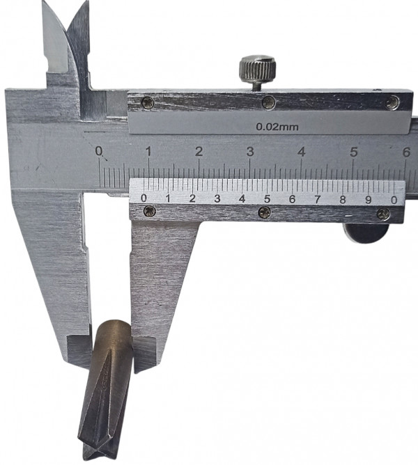 Диаметр - 1см.