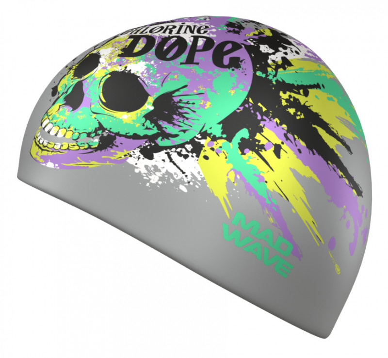 Шапка хорошо тянется, плотно облегает голову, не электризует и не тянет волосы, предотвращая их попадание в глаза и под детали очков или купальника. Универсальный размер шапочки подходит и взрослым, и детям.