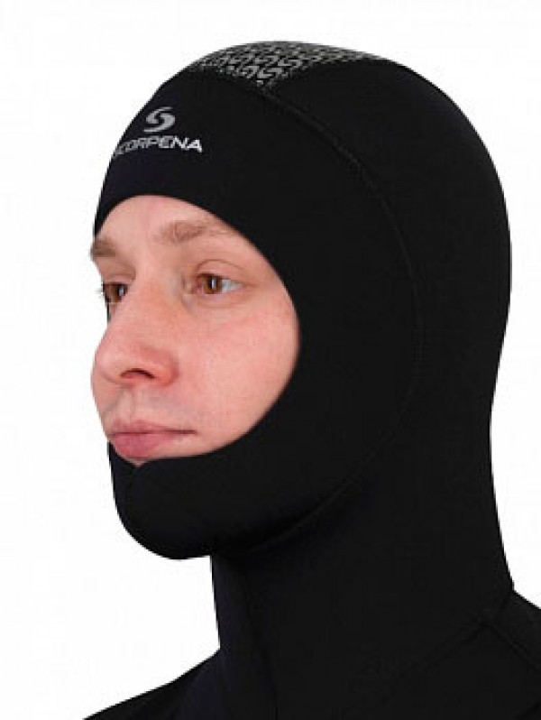 Подводный шлем «SIGMA» толщиной 7мм призван защищать голову и шею дайвера от излишней потери тепла. Хоть и считается в первую очередь дайверским аксессуаром, может так же быть весьма полезен и в других видах водной активности (серфинг, сапбординг, кайтсерфинг).